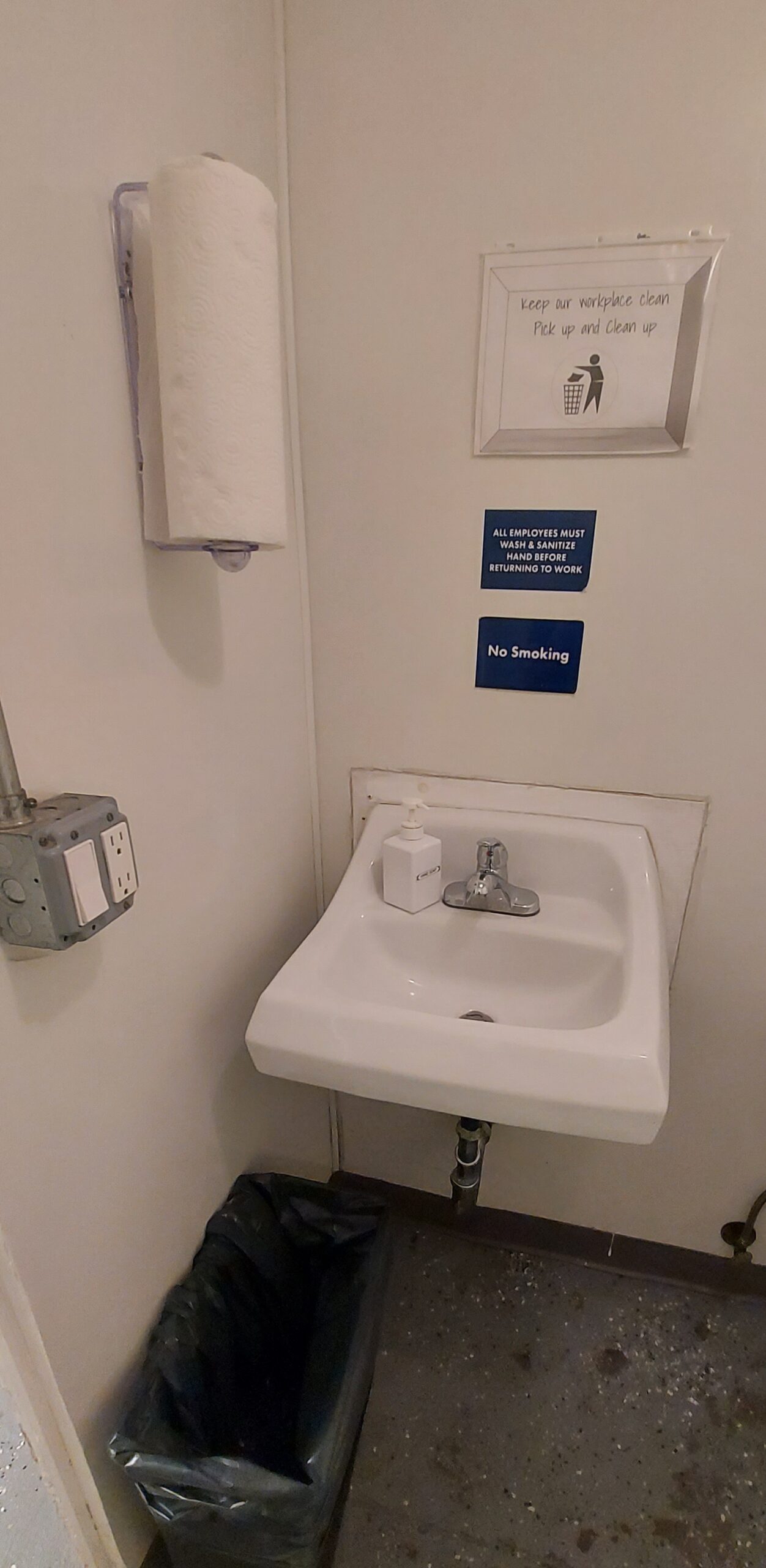 POST-CONSTRUCTION CLEANING - Image 5