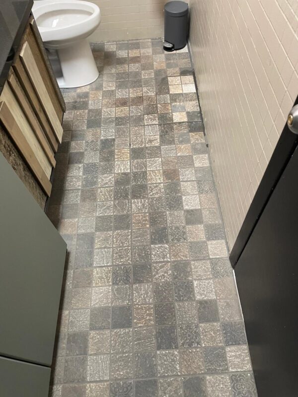 NON-CARPETED FLOOR CLEANING - Image 4
