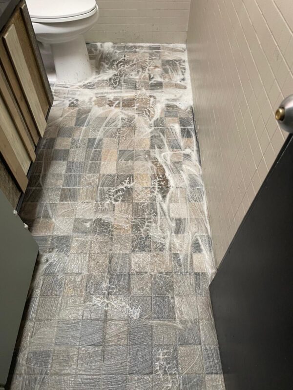 NON-CARPETED FLOOR CLEANING - Image 5