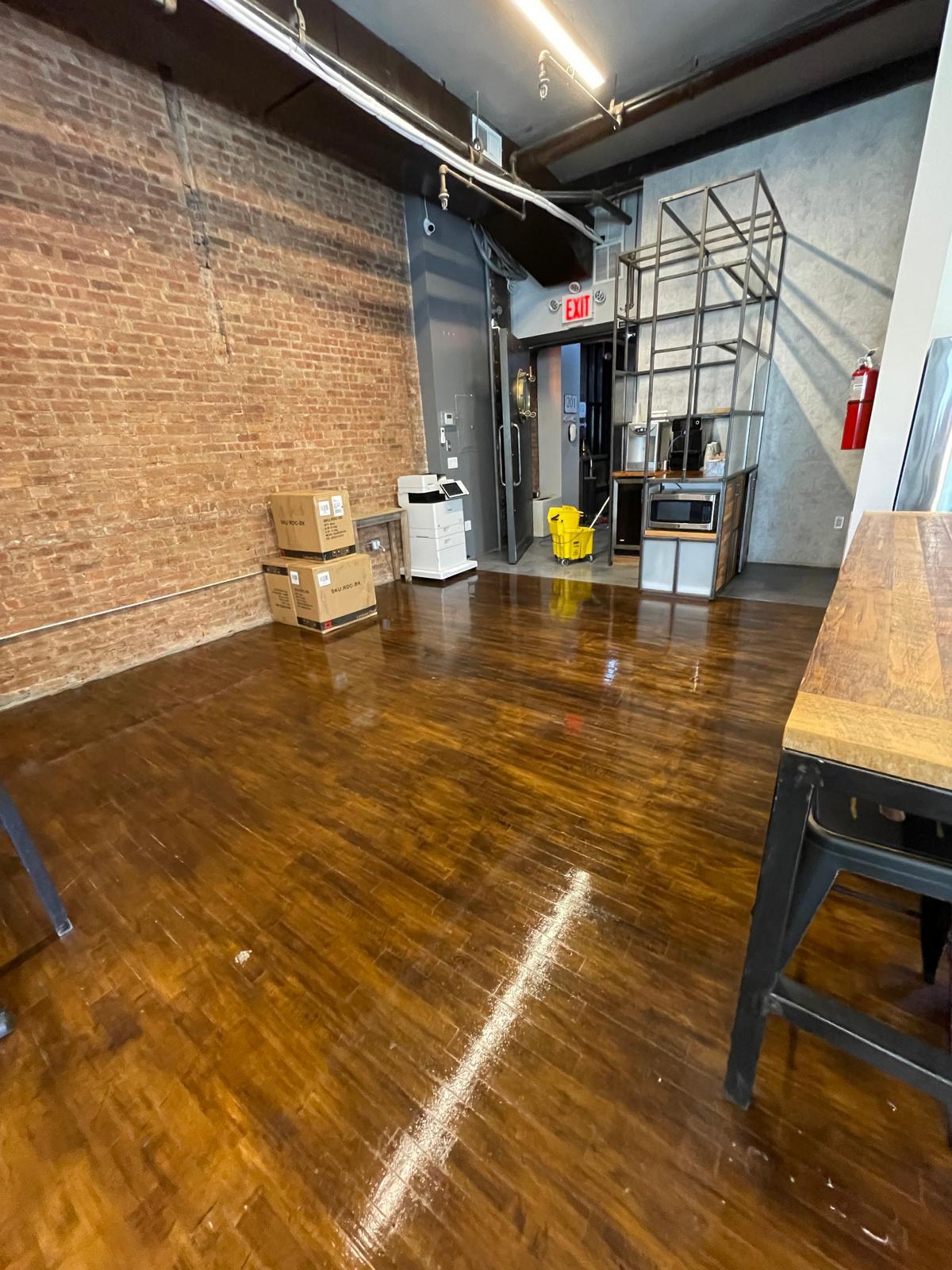 POST-CONSTRUCTION CLEANING - Image 16